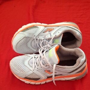 Everlast Women's Athletic Shoes in Gray and Orange